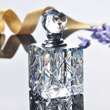 Unique Diamond Lattice Crystal Glass Bottle